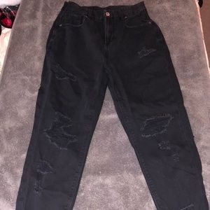 American Eagle High Waisted Mom Jeans